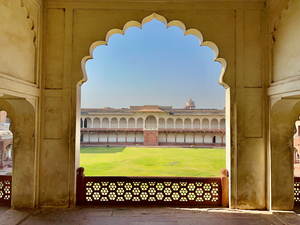 Agra Fort 24
