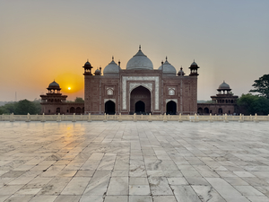 The Taj Mahal Collection 24