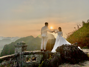 Beautiful Newlyweds at Hang Mua Cave Vietnam 2