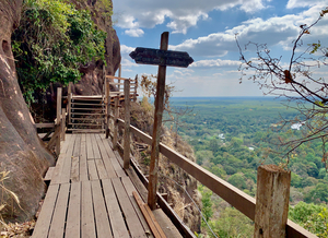 The Amazing Wat Phu Tok 2