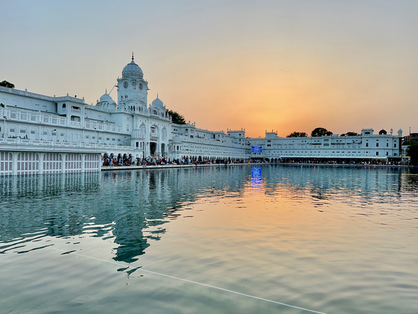 Golden Temple Amritsar 8 Print
