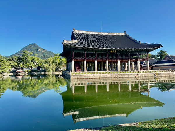 Gyeongbokgung Palace Seoul Korea 2 Print