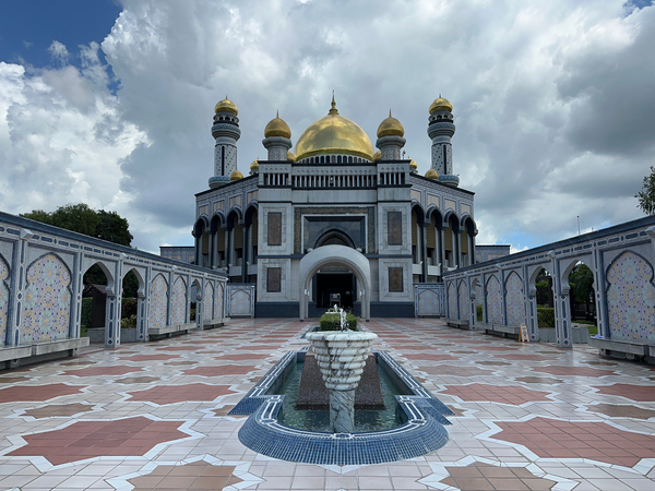Jame Asr Hassanil Bolkiah Mosque Brunei 1 Print