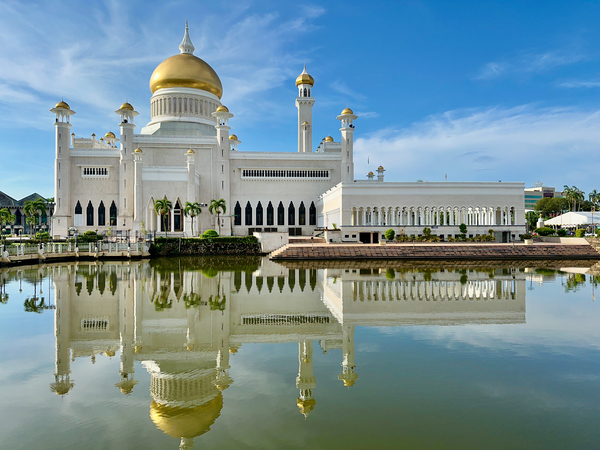 Omar Ali Saifuddien Mosque Collection Brunei 9 Print