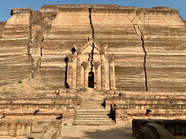 Mingun Pahtodawgyi 1 Print