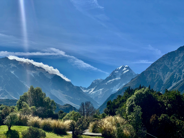 New Zealands Peaks Print