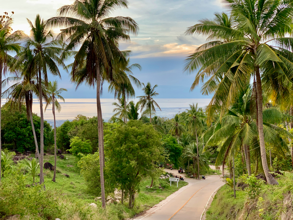 Ocean on the Horizon Print