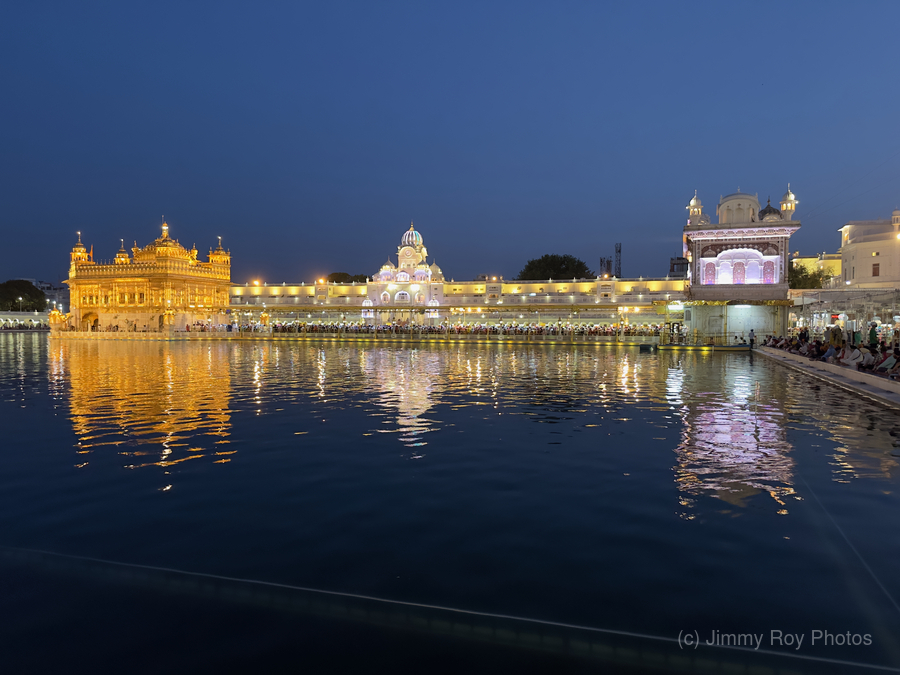 Golden Temple Amritsar 15  Print