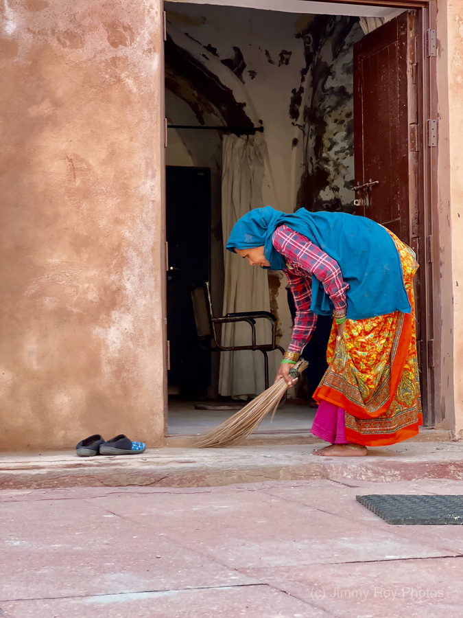Lady Sweeping the Floor  Print
