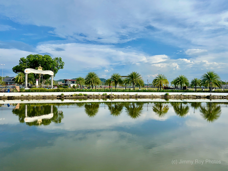 Omar Ali Saifuddien Mosque Collection Brunei 10  Print
