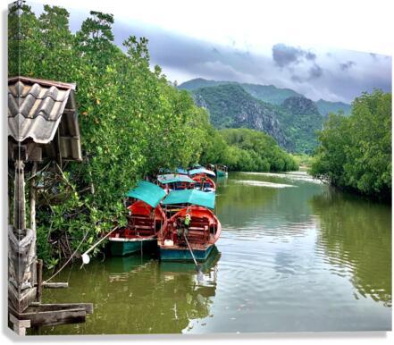 Boats Waiting on the River  Impression sur toile