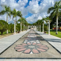 Taman Jubli Perak Monument in Bandar Seri Begawan Brunei 2