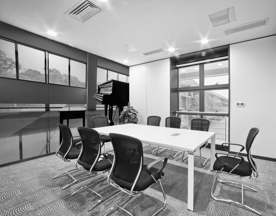 BW Piano Wall Printing