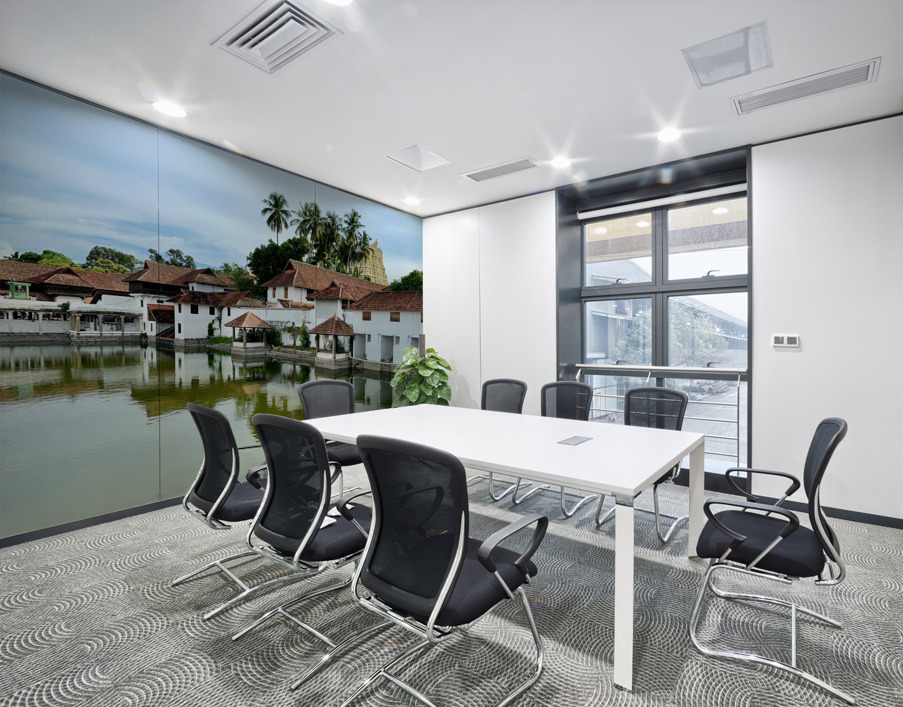 Reflections in Front of Sree Padmanabhaswamy Temple Wall Printing