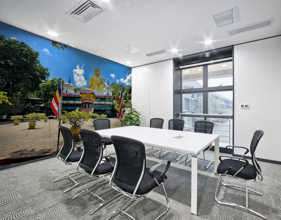 The Golden Buddha of Dambulla Wall Printing