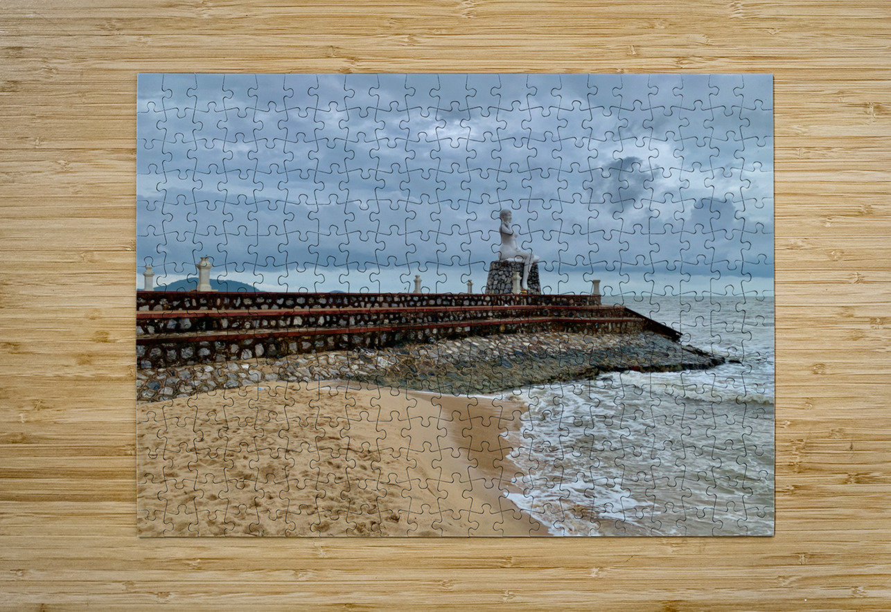 Mrs Statue Sitting at the End Jimmy Roy Photos Puzzle printing