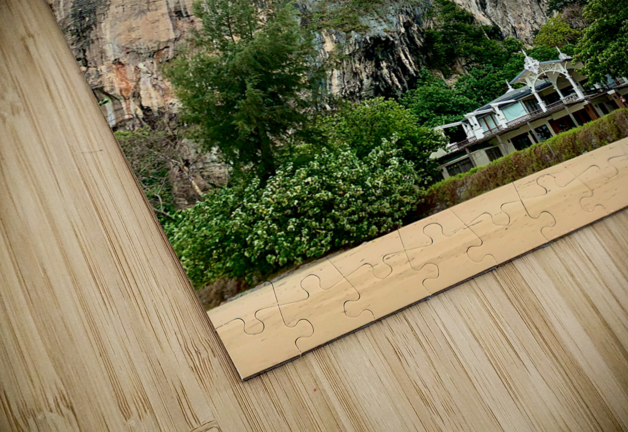 Living on the Beach Jimmy Roy Photos Puzzle