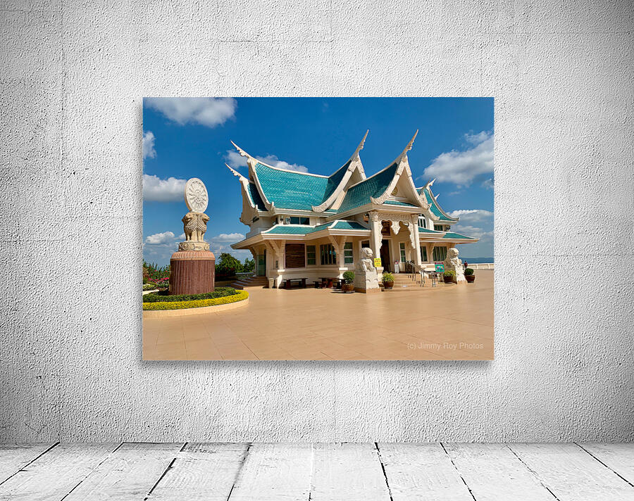 The stylish Wat Pa Phu Kon 1 by Jimmy Roy Photos